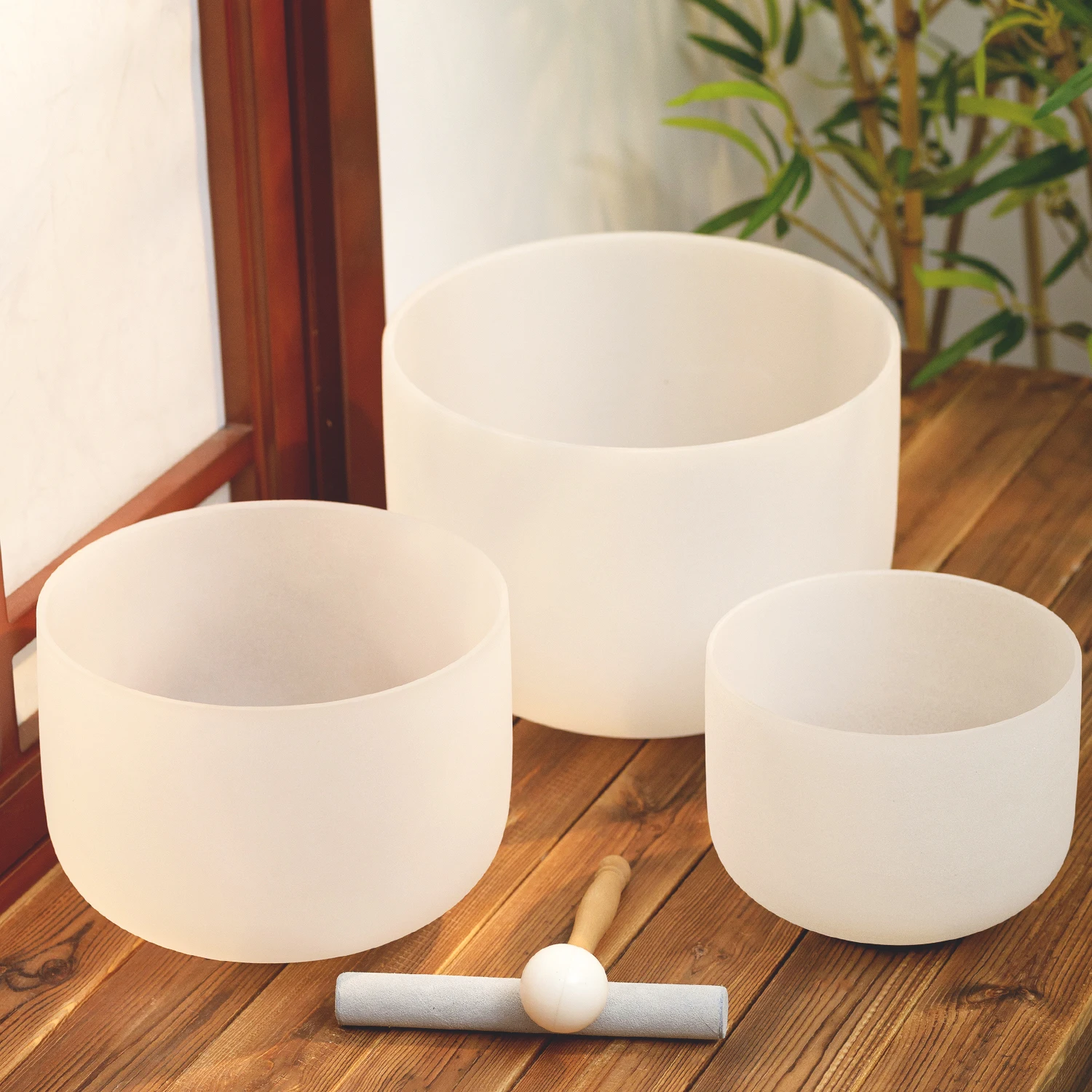 Hye-eun Crystal Singing Bowl Set of 3 with Case 8"A 10" F 12 "C With Free Carrying bag For Yoga Medication Healing sound
Hye-eun Crystal Singing Bowl Set of 3 with Case 8"A 10" F 12 "C With Free Carrying bag For Yoga Medication Healing sound