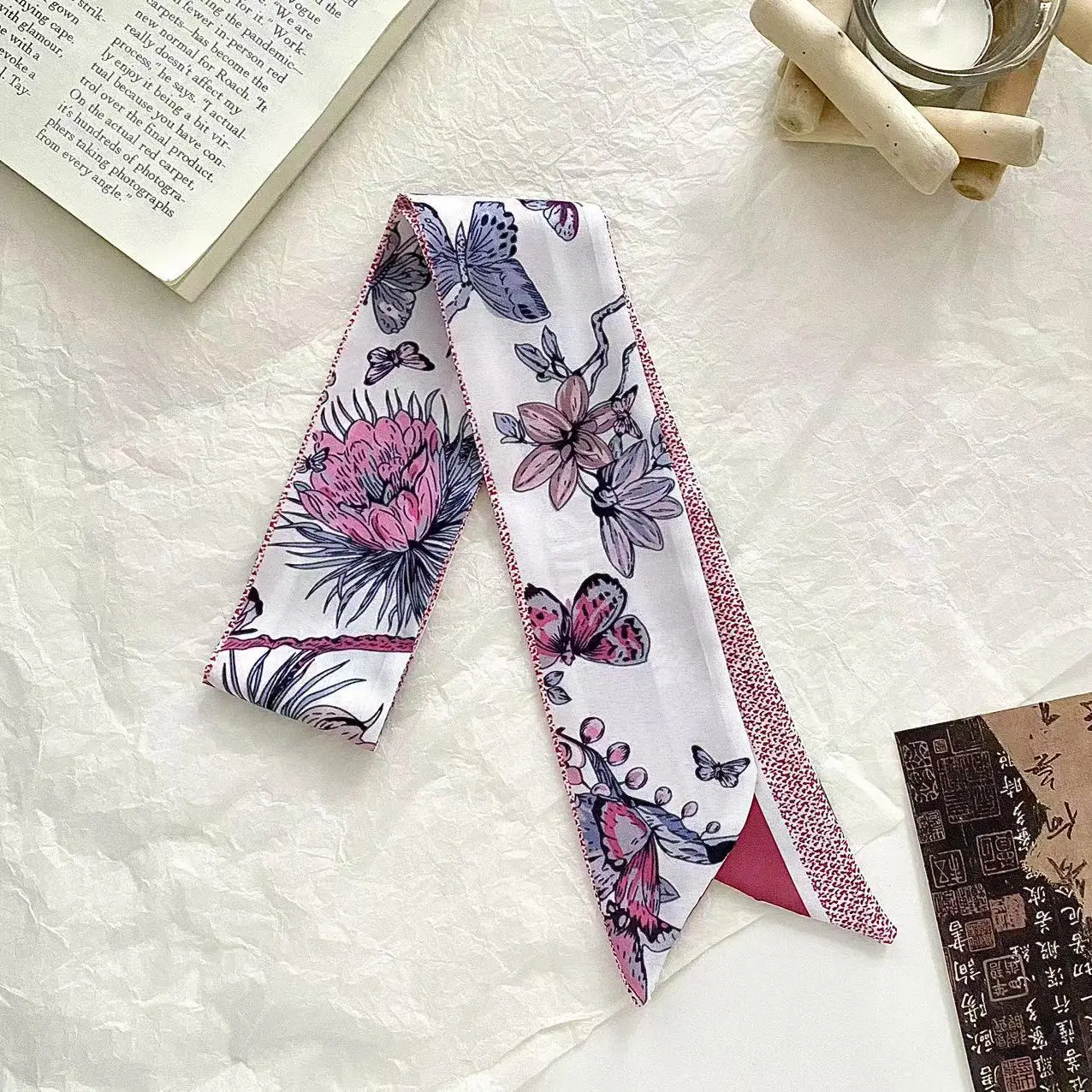 Classic-Style Hairband with Long Silk Scarf Versatile Hair Accessory for Women Cool-Toned Hair-Tying Ribbon
Classic-Style Hairband with Long Silk Scarf Versatile Hair Accessory for Women Cool-Toned Hair-Tying Ribbon