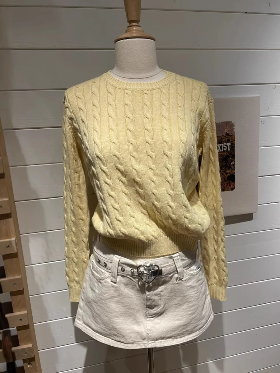 Classic Twisted Pullover Sweater Women Winter New Crew Neck Long Sleeve Sim Jumper Tops Sweet Chic Casual Solid Short Sweaters
Classic Twisted Pullover Sweater Women Winter New Crew Neck Long Sleeve Sim Jumper Tops Sweet Chic Casual Solid Short Sweaters