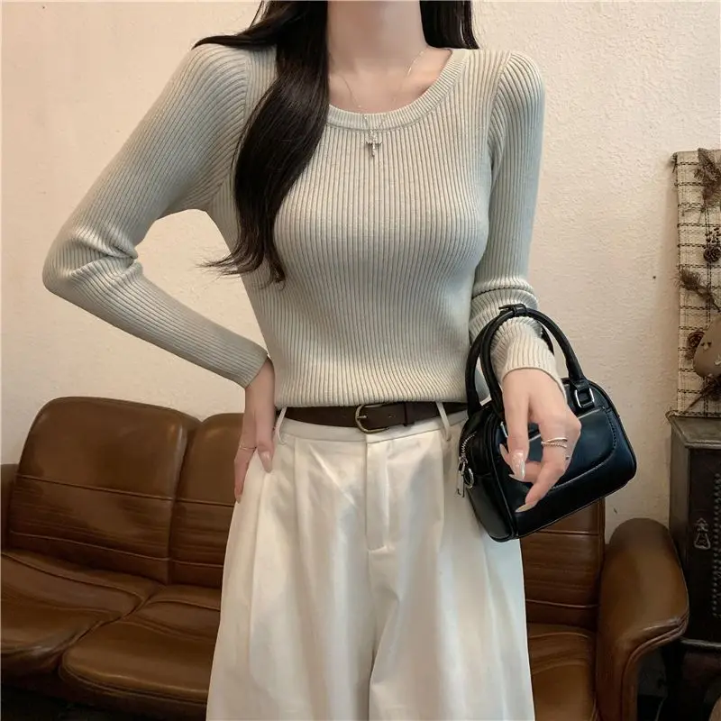 2025 New Style Slim Fit Fleece Lined Thickened Knitted Base Layer Shirt Pure Color Warm Top for Women Daily Wear round Neck L...
2025 New Style Slim Fit Fleece Lined Thickened Knitted Base Layer Shirt Pure Color Warm Top for Women Daily Wear round Neck L...