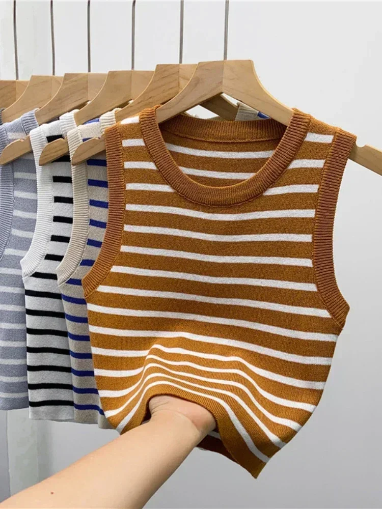 Summer Spring Striped Tank Tops Women Sleeveless Knitted T-Shirts Crop Tops Female Elastic Slim Casual Vests Pullover Camis 2025
Summer Spring Striped Tank Tops Women Sleeveless Knitted T-Shirts Crop Tops Female Elastic Slim Casual Vests Pullover Camis 2025