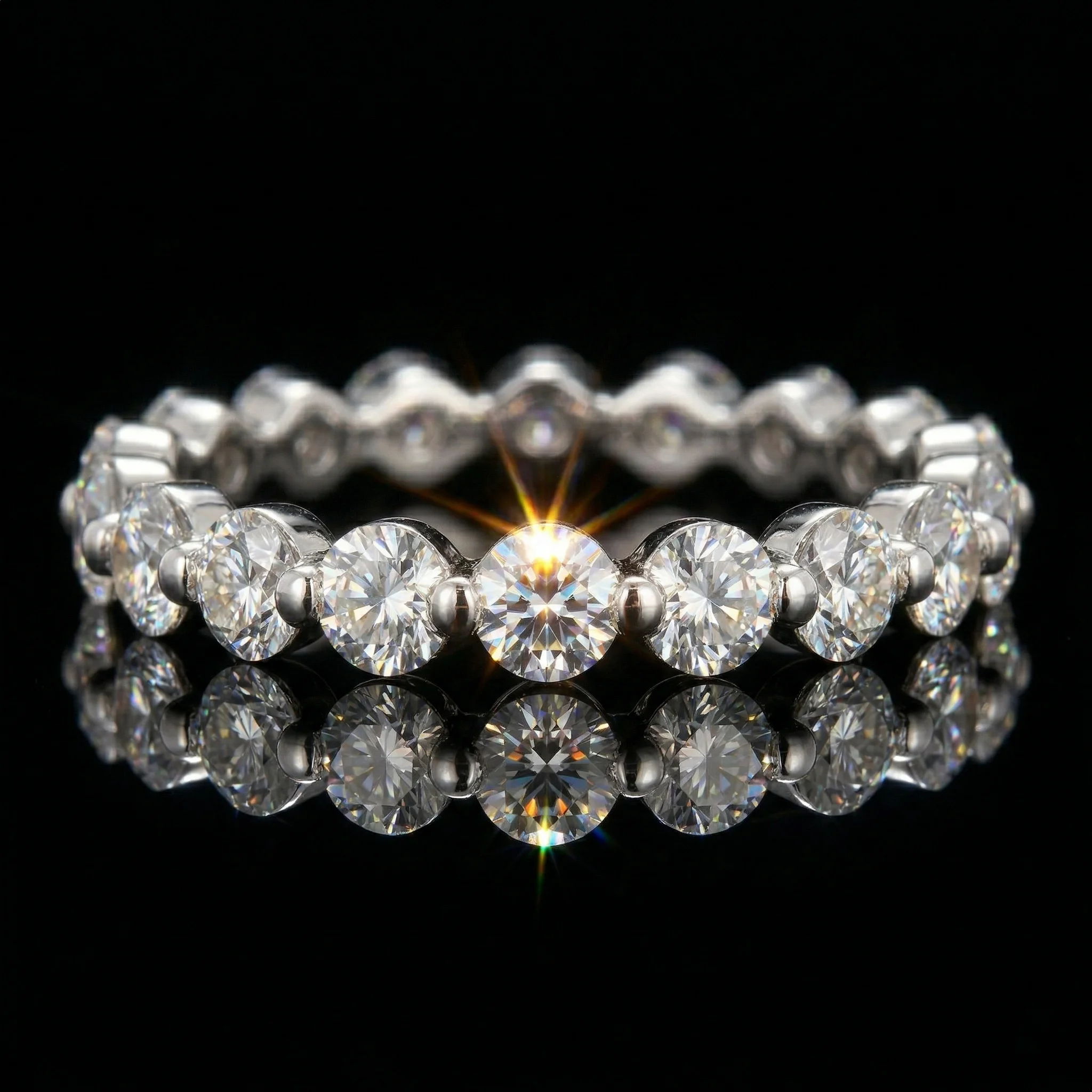 Кольцо с муассанитом, серебро 925 пробы, цвет D, чистота VVS1, волнистое основание, унисекс, для комбинирования, парное кольцо, с сертификатом
Кольцо с муассанитом, серебро 925 пробы, цвет D, чистота VVS1, волнистое основание, унисекс, для комбинирования, парное кольцо, с сертификатом