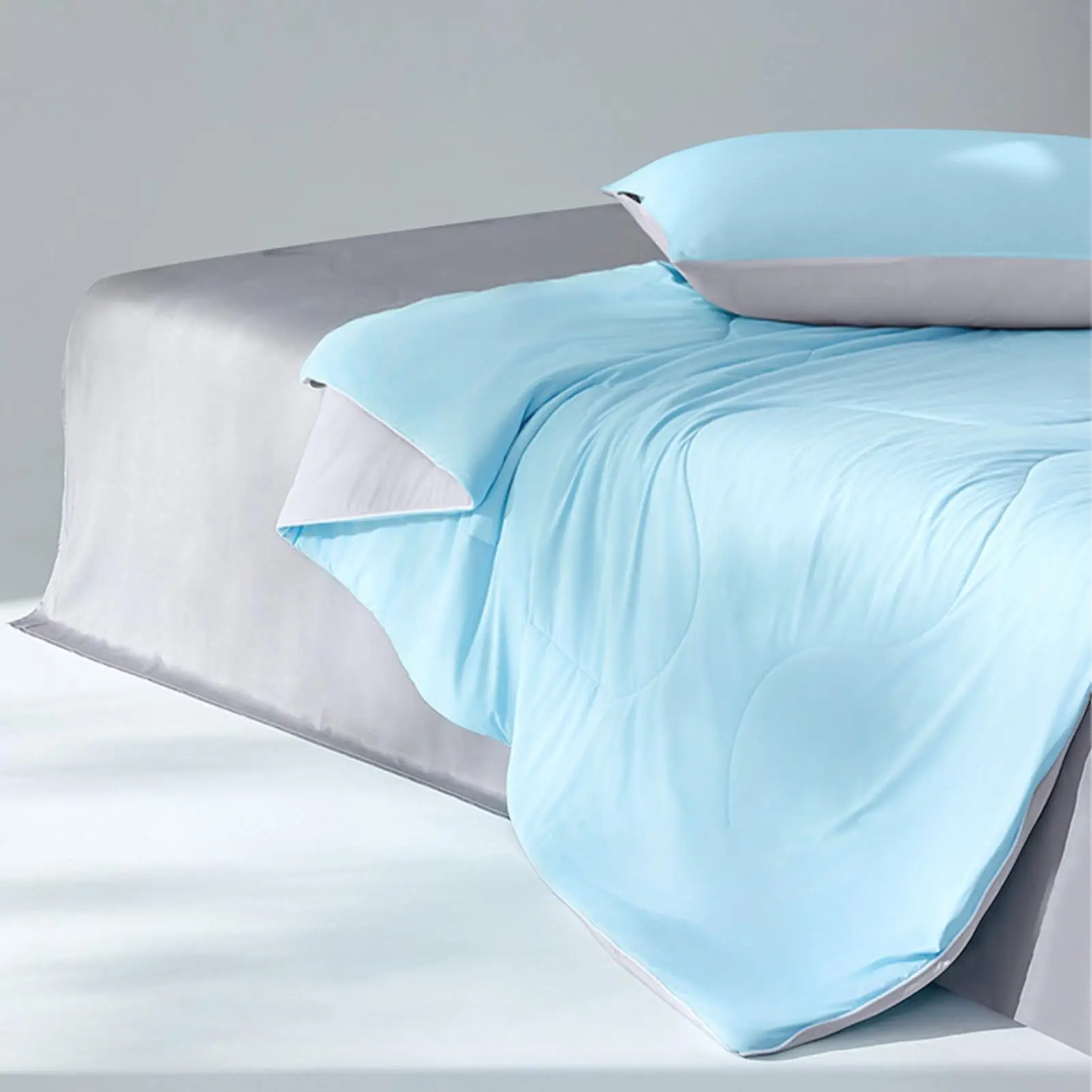 Cooling Comforter Bed Blanket Double-Sided Lightweight All-Season Bedding Solution for Travel Camping Night Sweats Home Couch
Cooling Comforter Bed Blanket Double-Sided Lightweight All-Season Bedding Solution for Travel Camping Night Sweats Home Couch