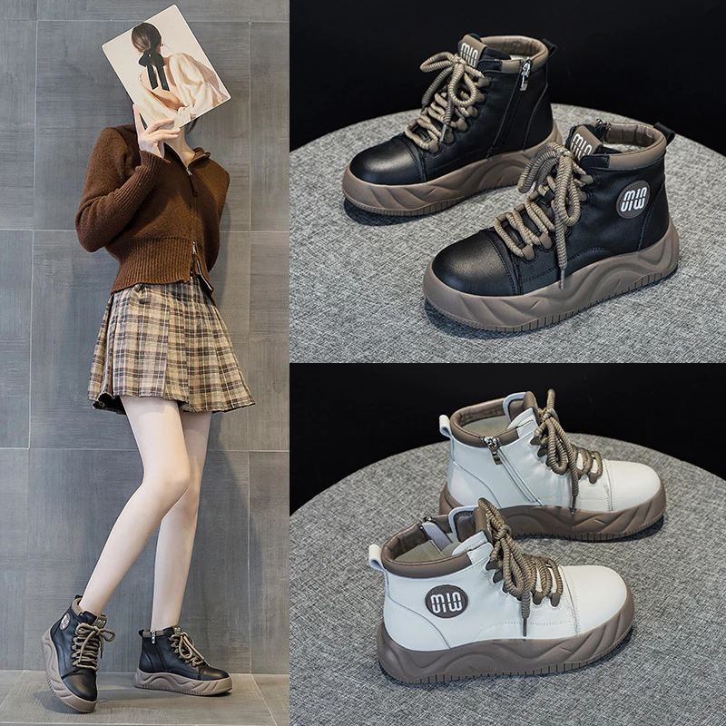 Women Leather High Top Platform Sneakers Casual Lace Up Boots With Side Zipper In Black And White For Fall And Winter Streetwear
Women Leather High Top Platform Sneakers Casual Lace Up Boots With Side Zipper In Black And White For Fall And Winter Streetwear