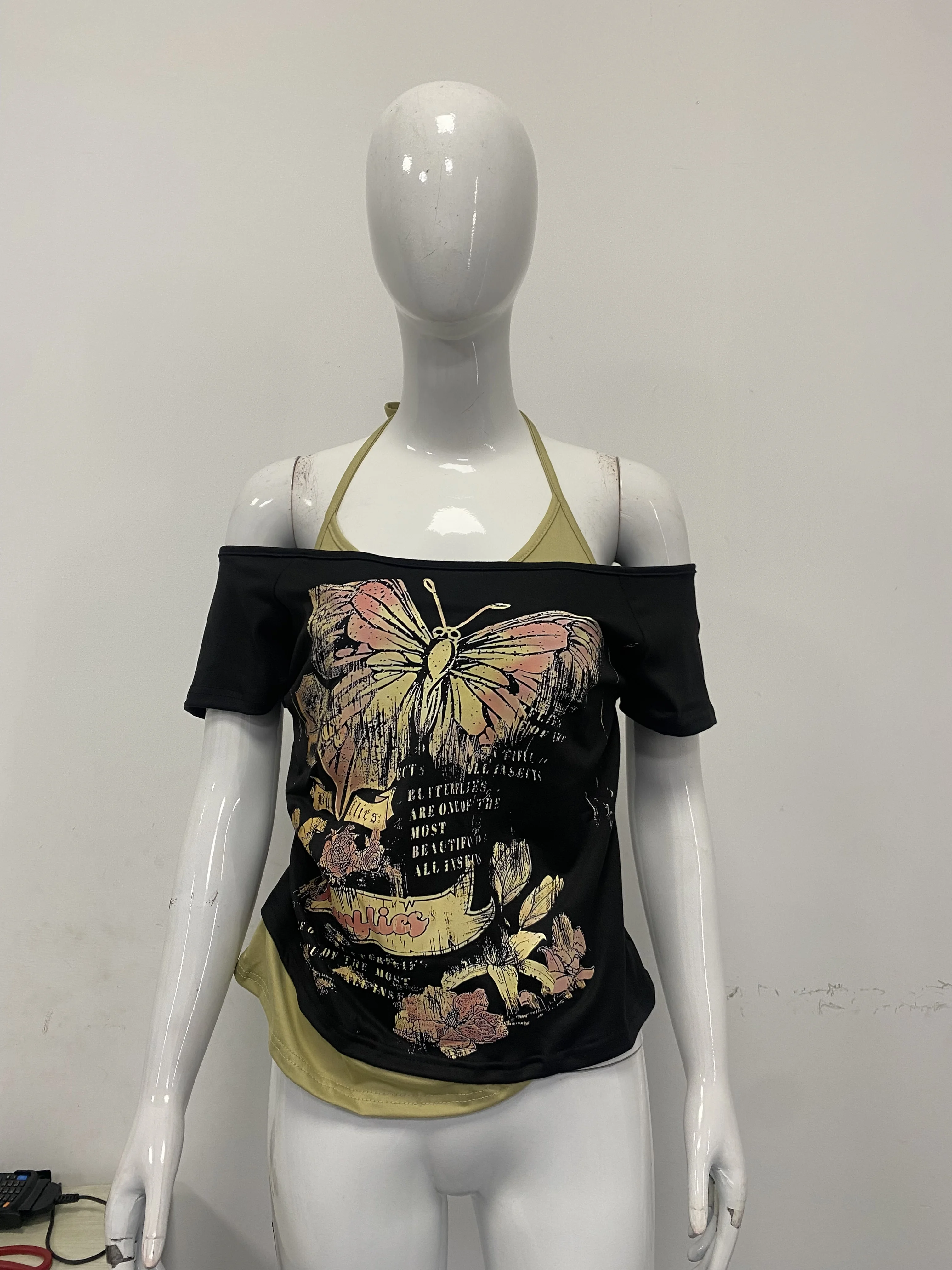 Gothic butterfly print fake two fashionable short sleeved T-shirts with slim fit and lace up design clothing tops
Gothic butterfly print fake two fashionable short sleeved T-shirts with slim fit and lace up design clothing tops
