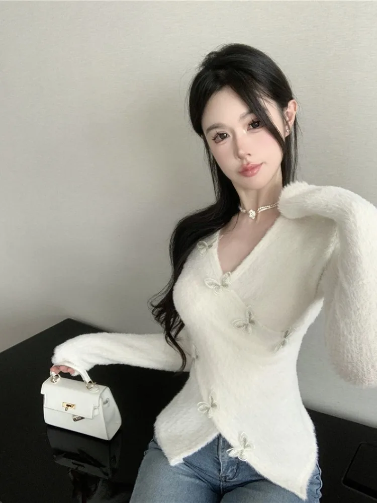Sweater Women Criss Cross V Neck Butterfly Long Sleeve Autumn Winter Slim Stretch Pullover Female Elegant Knitted Tops
Sweater Women Criss Cross V Neck Butterfly Long Sleeve Autumn Winter Slim Stretch Pullover Female Elegant Knitted Tops