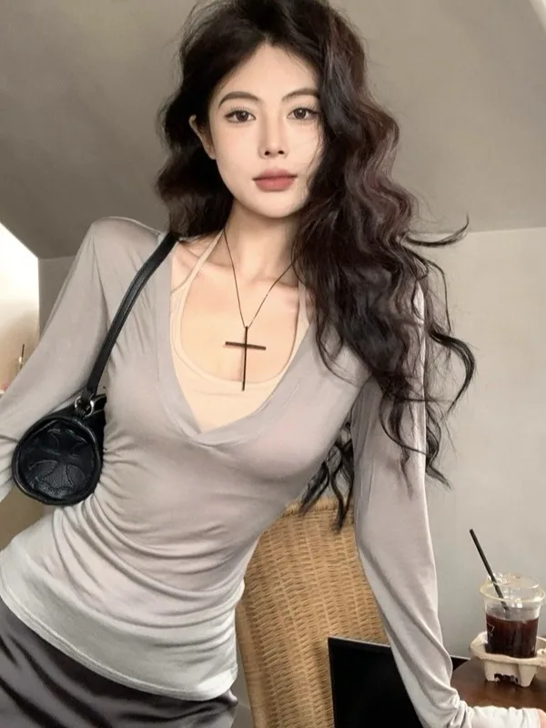 Summer Thin Large V-Neck Sun Protection Long Sleeve T-Shirt Women's Lazy Style Two-Piece Set Top Lightweight Silk Pure Color
Summer Thin Large V-Neck Sun Protection Long Sleeve T-Shirt Women's Lazy Style Two-Piece Set Top Lightweight Silk Pure Color