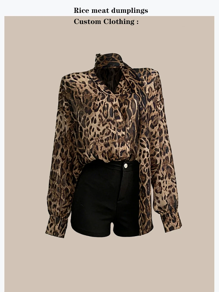 Elegant Leopard Print Chiffon Shirt Lightweight Luxury Feel Vintage Style Loose Fit Long Sleeve V-Neck Women's Summer Fashion
Elegant Leopard Print Chiffon Shirt Lightweight Luxury Feel Vintage Style Loose Fit Long Sleeve V-Neck Women's Summer Fashion