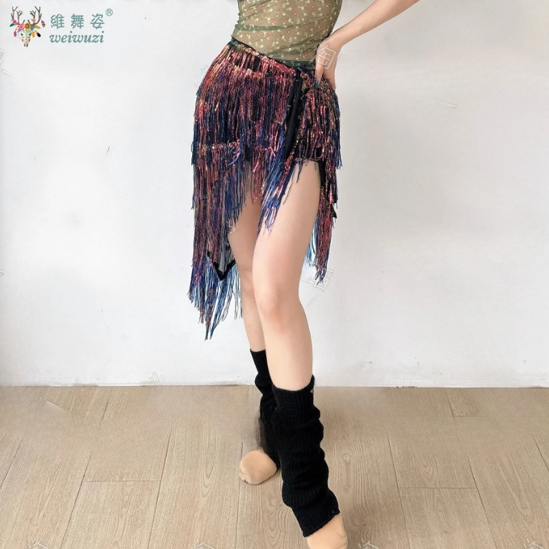 Belly Dance Triangle Sequins Long Tassel Hip Scarf Festival Outfits Women Orienta India Dance Wear Accessories Training Belt
Belly Dance Triangle Sequins Long Tassel Hip Scarf Festival Outfits Women Orienta India Dance Wear Accessories Training Belt