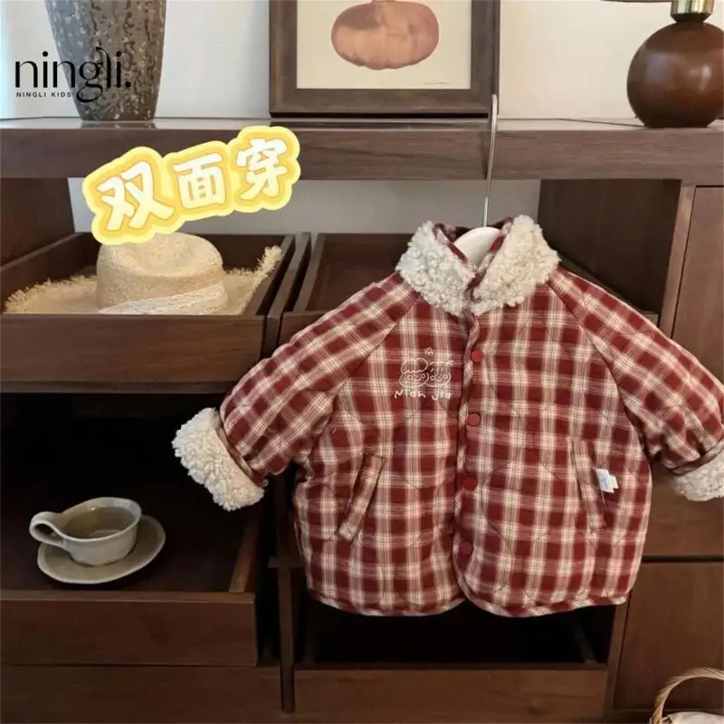Kawaii повседневное пальто, топы, модная детская одежда, двусторонняя одежда, женская сумка в корейском стиле, толстое теплое пальто, зимнее новое клетчатое пальто с подставкой
Kawaii повседневное пальто, топы, модная детская одежда, двусторонняя одежда, женская сумка в корейском стиле, толстое теплое пальто, зимнее новое клетчатое пальто с подставкой
