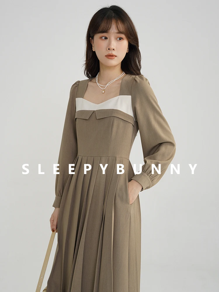 French Style Contrast Panel Long Sleeve Dress Women Winter A-Line Midi Dress Square Neck Vintage Slim Fit Two-Piece Look Outfit
French Style Contrast Panel Long Sleeve Dress Women Winter A-Line Midi Dress Square Neck Vintage Slim Fit Two-Piece Look Outfit