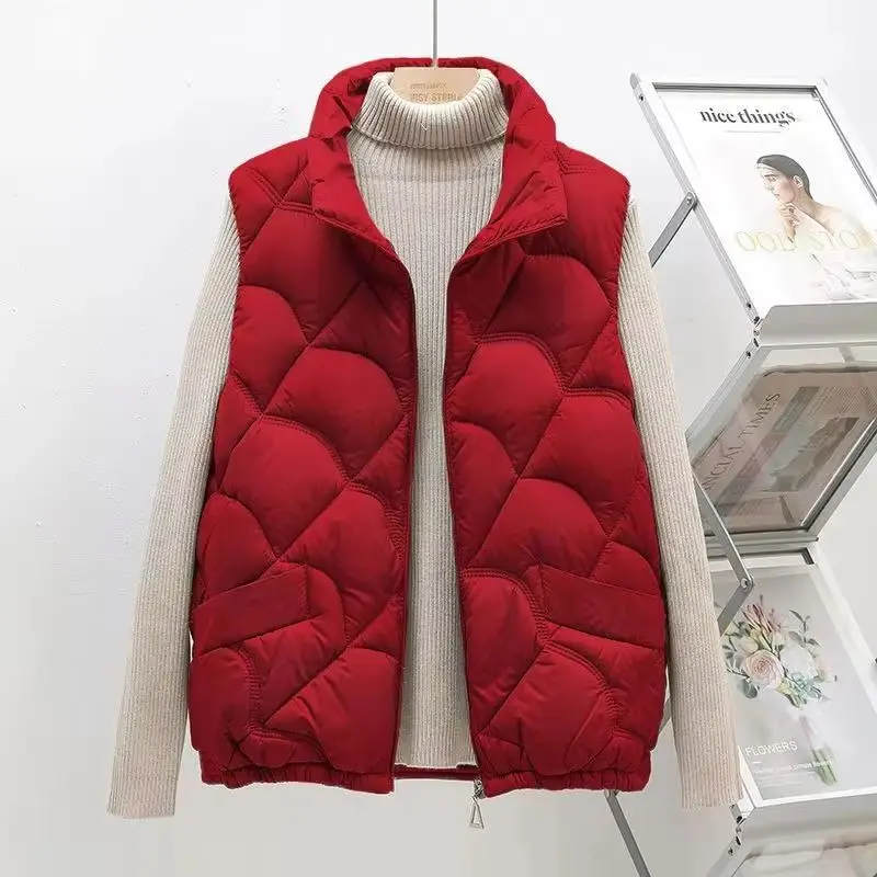2025 Autumn Winter Lightweight Short Cotton Vest Women's Stand Up Collar Slim Warm Cotton Waistcoat casual Versatile Vest Jacket
2025 Autumn Winter Lightweight Short Cotton Vest Women's Stand Up Collar Slim Warm Cotton Waistcoat casual Versatile Vest Jacket