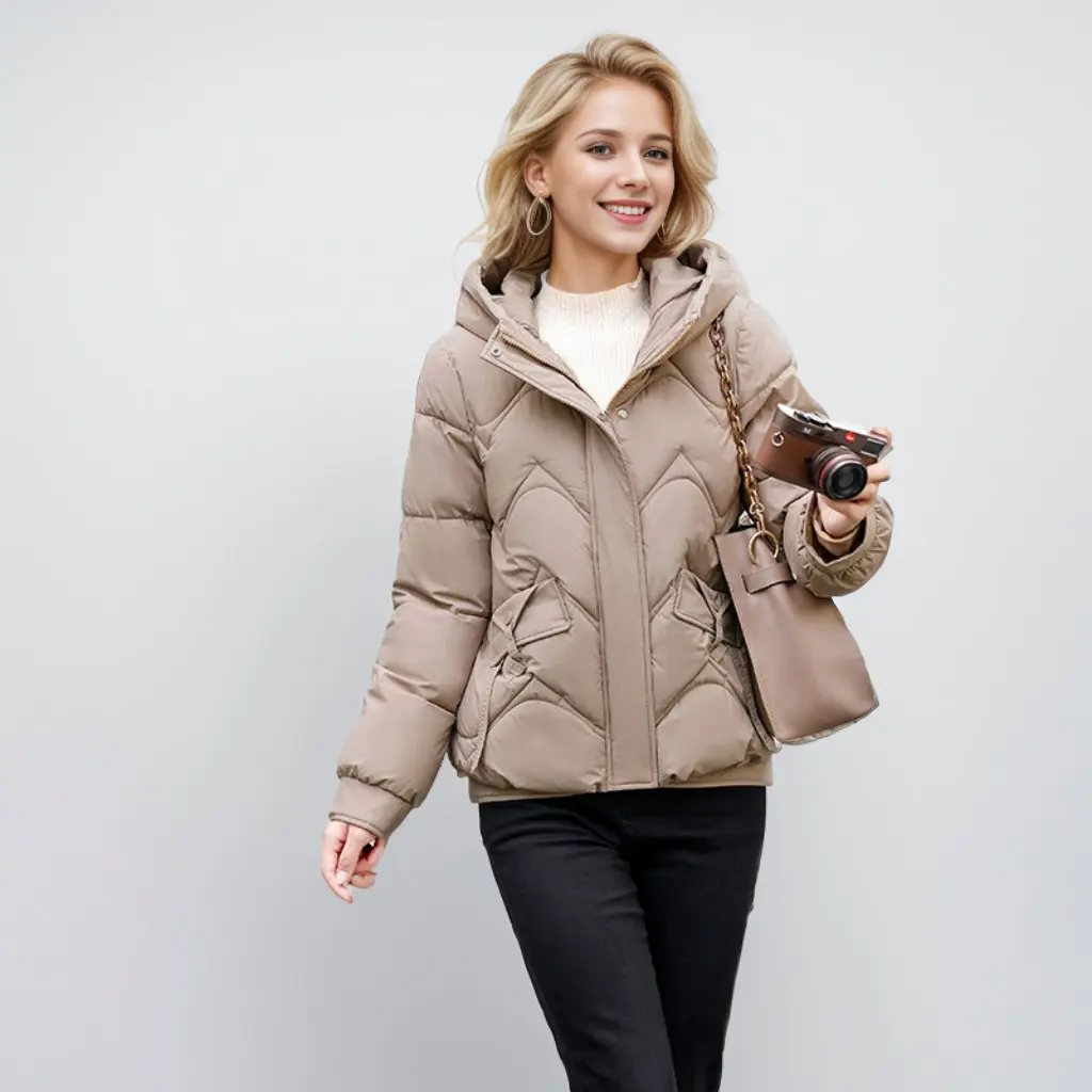 Женская зимняя куртка с хлопковой подкладкой и капюшоном, короткая пуховая хлопковая одежда, стильная новая одежда для хлеба Xiyin Explosions 
Женская зимняя куртка с хлопковой подкладкой и капюшоном, короткая пуховая хлопковая одежда, стильная новая одежда для хлеба Xiyin Explosions