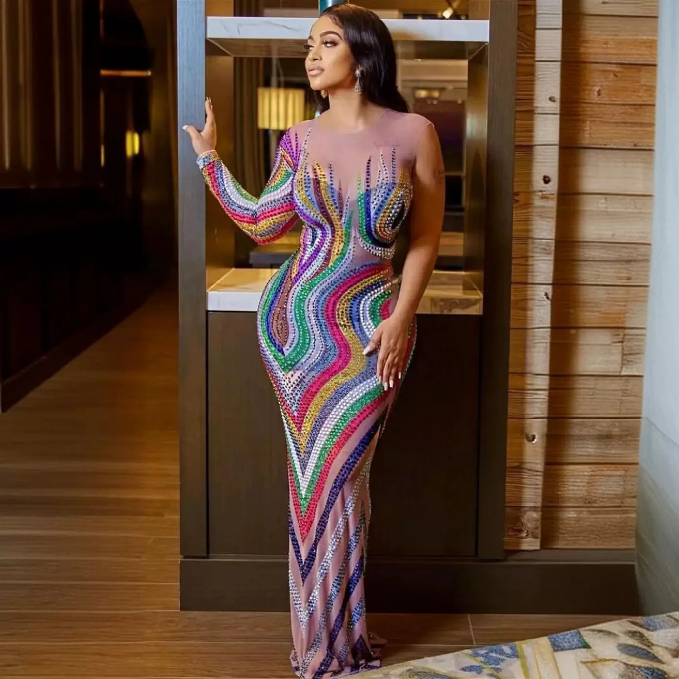 Bright colored diamonds perspective waist tight long-sleeved long dress dress stage performance clothes
Bright colored diamonds perspective waist tight long-sleeved long dress dress stage performance clothes