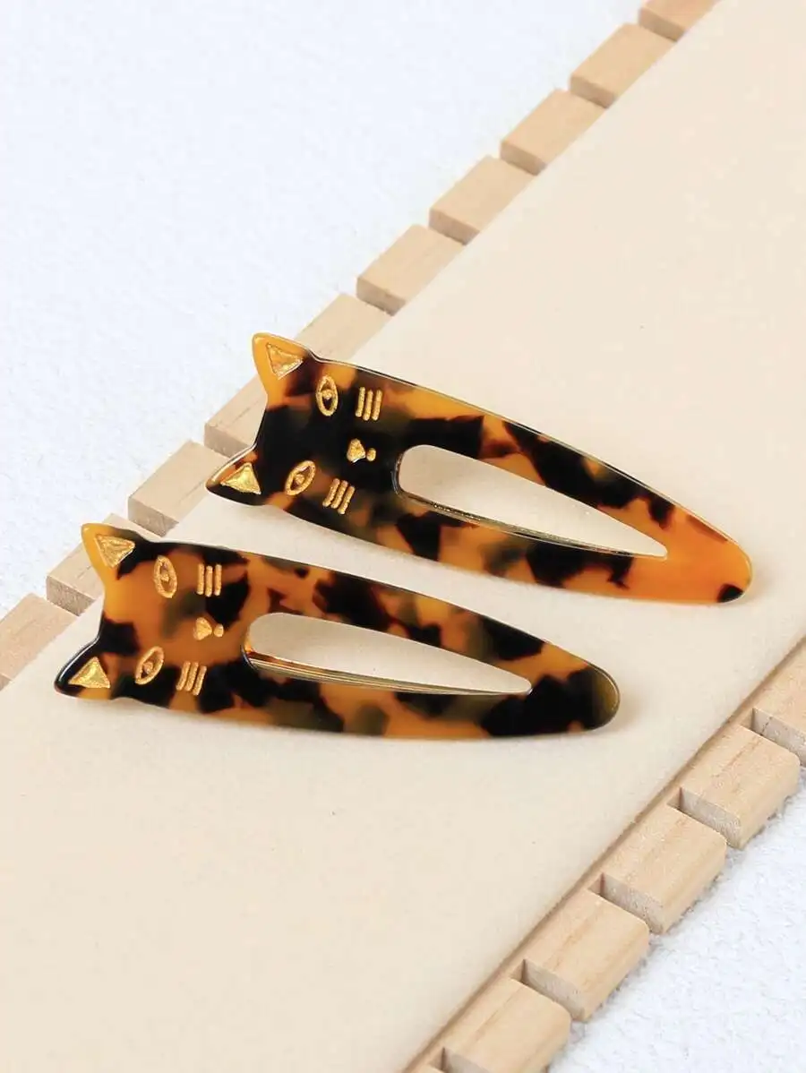2pcs Tortoiseshell Cat Shape Hair Barrettes For Women Casual Styling Accessories
2pcs Tortoiseshell Cat Shape Hair Barrettes For Women Casual Styling Accessories