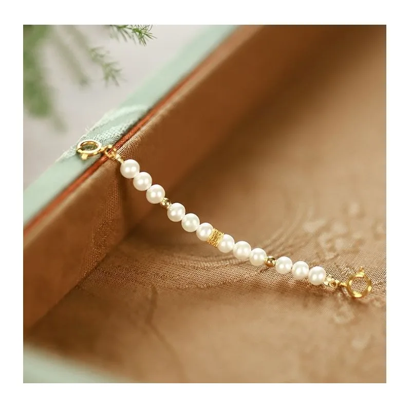 Pearl Simple Light Luxury Fashion Exquisite Women's Multi-purpose Buckle Niche Design Style Extension Chain Universal Versatile
Pearl Simple Light Luxury Fashion Exquisite Women's Multi-purpose Buckle Niche Design Style Extension Chain Universal Versatile