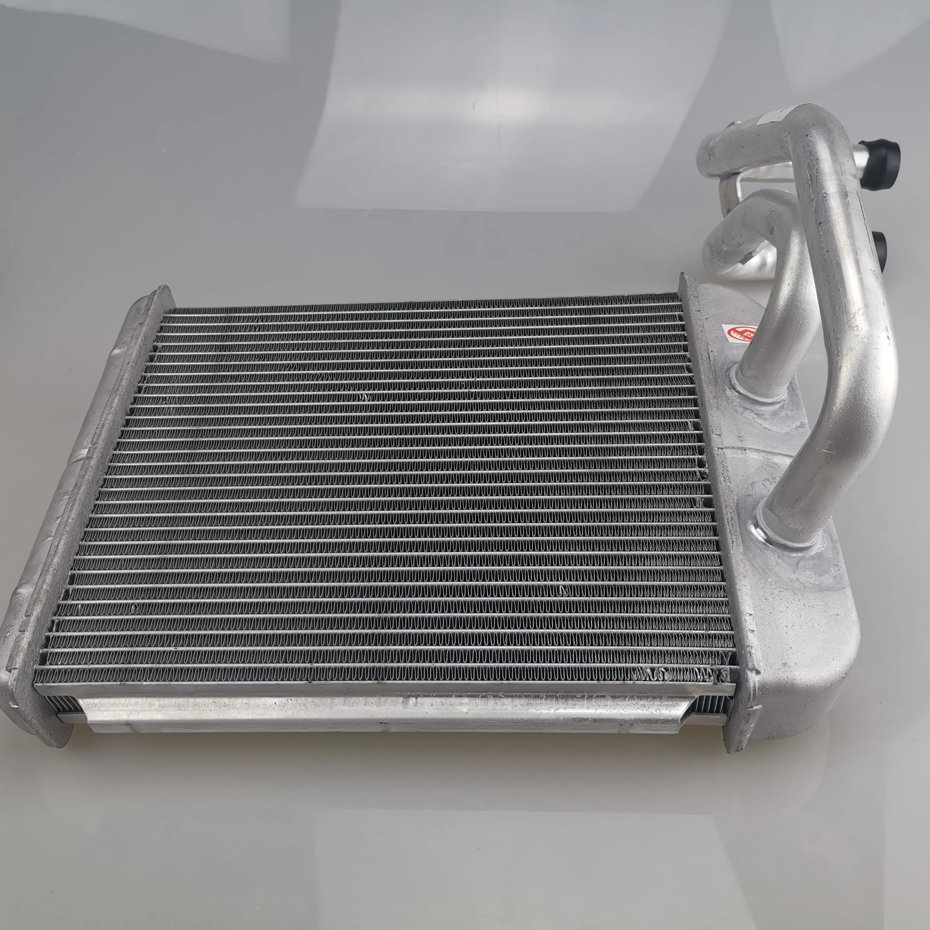 SAIC MAXUS V80 Heater Core and Accessories C00013617
SAIC MAXUS V80 Heater Core and Accessories C00013617