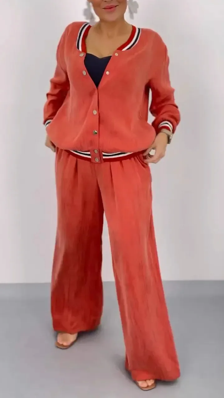 Fashion Pants Set For Spring Autumn Solid Color Round Neck Single Breasted Long Sleeved Top Wide Leg Pants Two-piece Set
Fashion Pants Set For Spring Autumn Solid Color Round Neck Single Breasted Long Sleeved Top Wide Leg Pants Two-piece Set