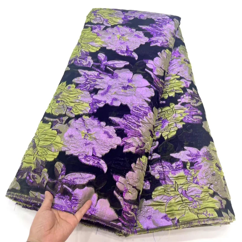 African Jacquard Brocade Lace Fabric 2023 Newest Design French Lace Fabric for Women Wedding Party Dresses VMH5723
African Jacquard Brocade Lace Fabric 2023 Newest Design French Lace Fabric for Women Wedding Party Dresses VMH5723