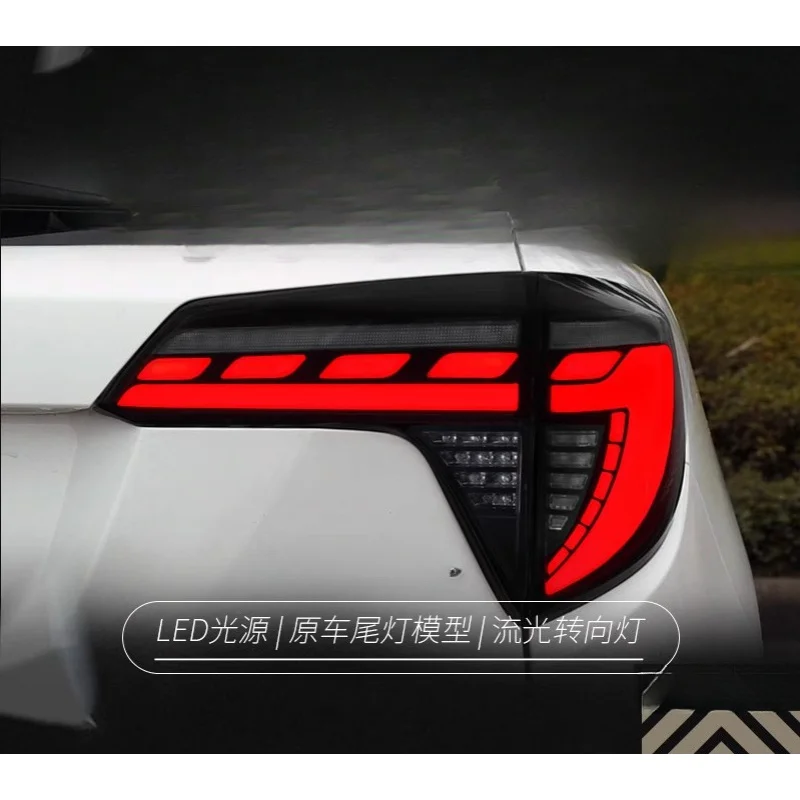 Suitable for Honda Vezel Tail Light Assembly VEZEL Modified LED Scythe Style Driving Light Flowing Turn Signal Light HRV
Suitable for Honda Vezel Tail Light Assembly VEZEL Modified LED Scythe Style Driving Light Flowing Turn Signal Light HRV