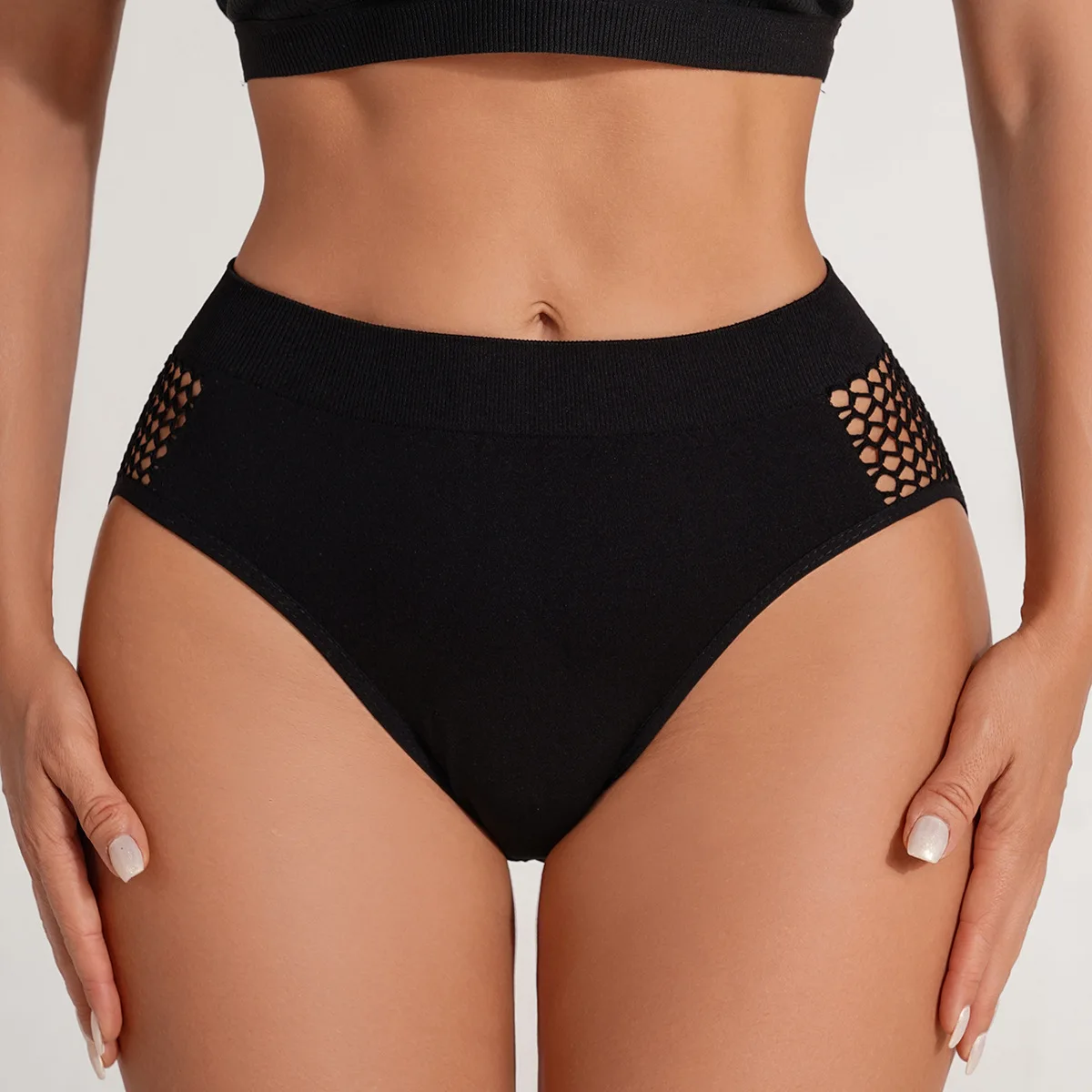 Grid Hollow Women's Briefs Breathable Seamless Underwears Solid Sexy Lingerie Mid-waist Ladies Femme Female Intimates Underpants
Grid Hollow Women's Briefs Breathable Seamless Underwears Solid Sexy Lingerie Mid-waist Ladies Femme Female Intimates Underpants