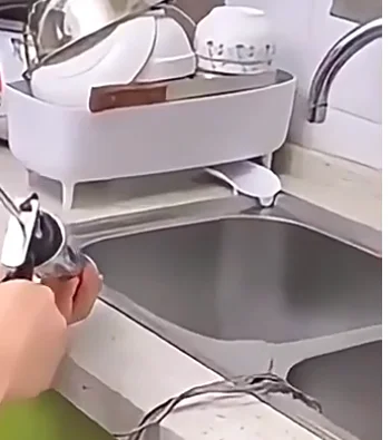 Laser rotary table CNC automatic rotary table mechanical arm argon arc welding handheld laser welding ring seam welding table
Laser rotary table CNC automatic rotary table mechanical arm argon arc welding handheld laser welding ring seam welding table