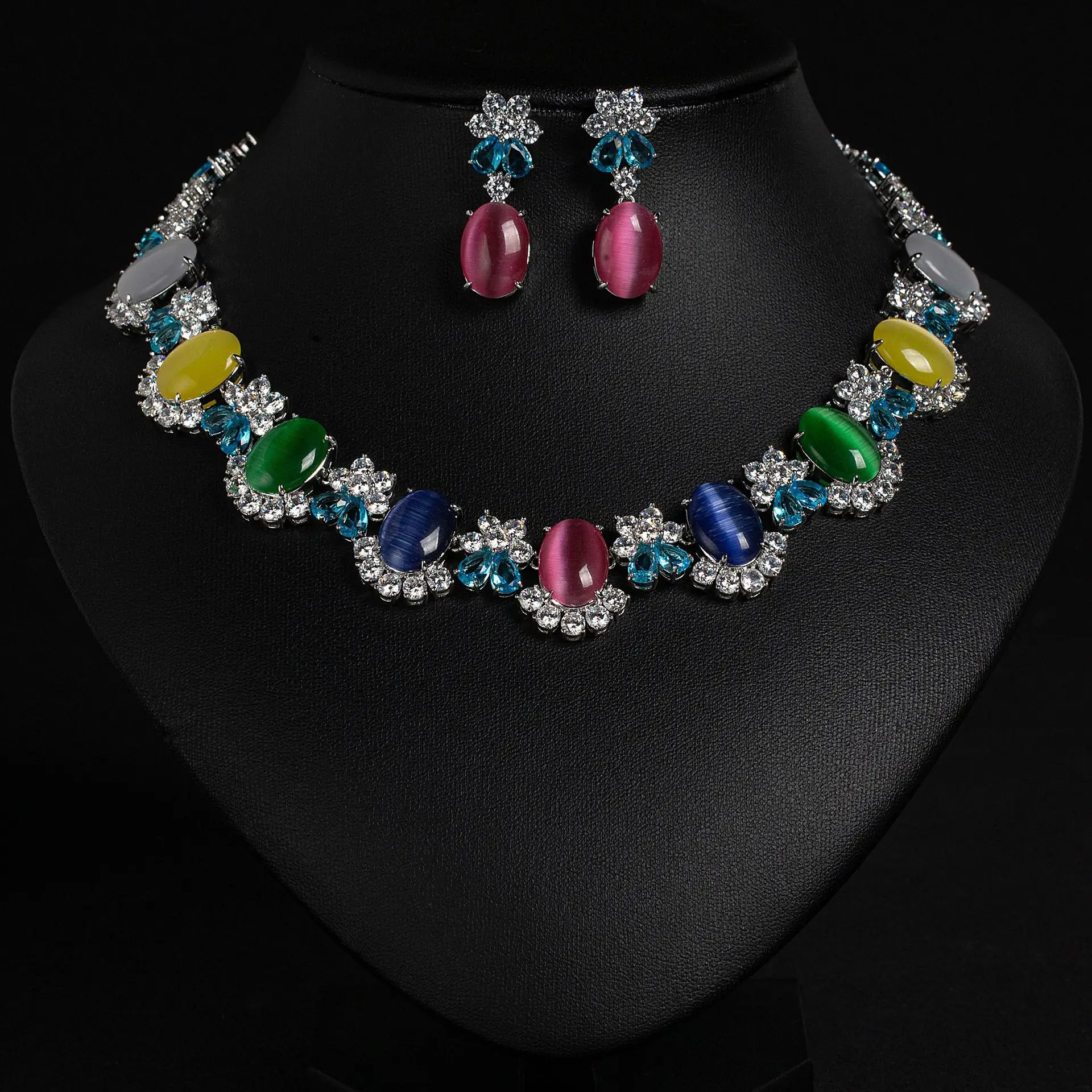 HIBRIDE New Translucent Cat's Eye Zircon Jewellery Set Necklace Earrings Ladies Summer Party Holiday Gift Wedding Event S-658
HIBRIDE New Translucent Cat's Eye Zircon Jewellery Set Necklace Earrings Ladies Summer Party Holiday Gift Wedding Event S-658
