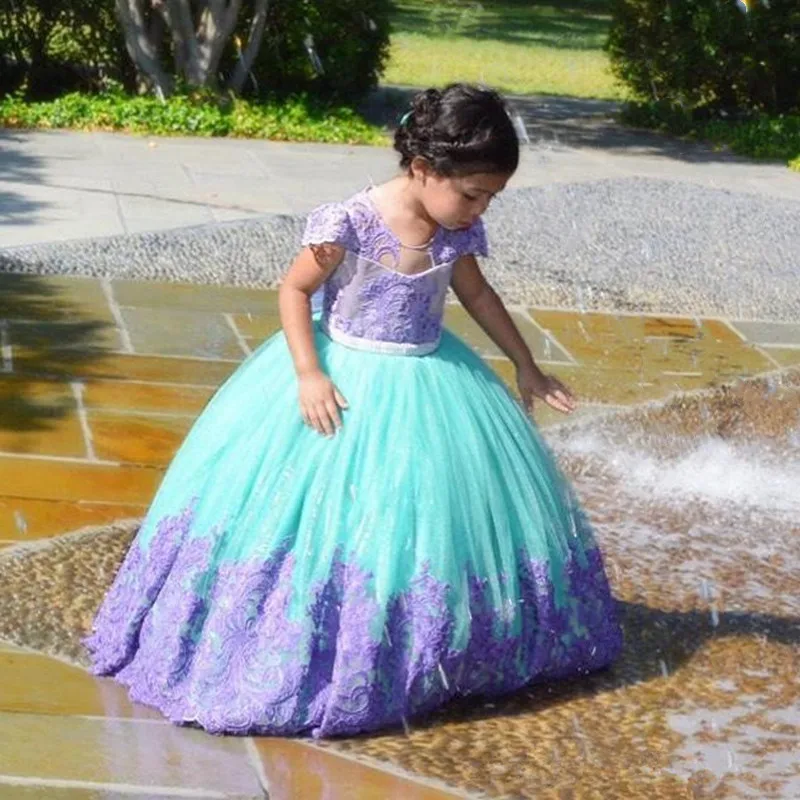 Sweet Purple Lace Flower Girls Dresses with Cap Sleeves Kid Photography Dress Ball Gown Prom Birthday Dress
Sweet Purple Lace Flower Girls Dresses with Cap Sleeves Kid Photography Dress Ball Gown Prom Birthday Dress