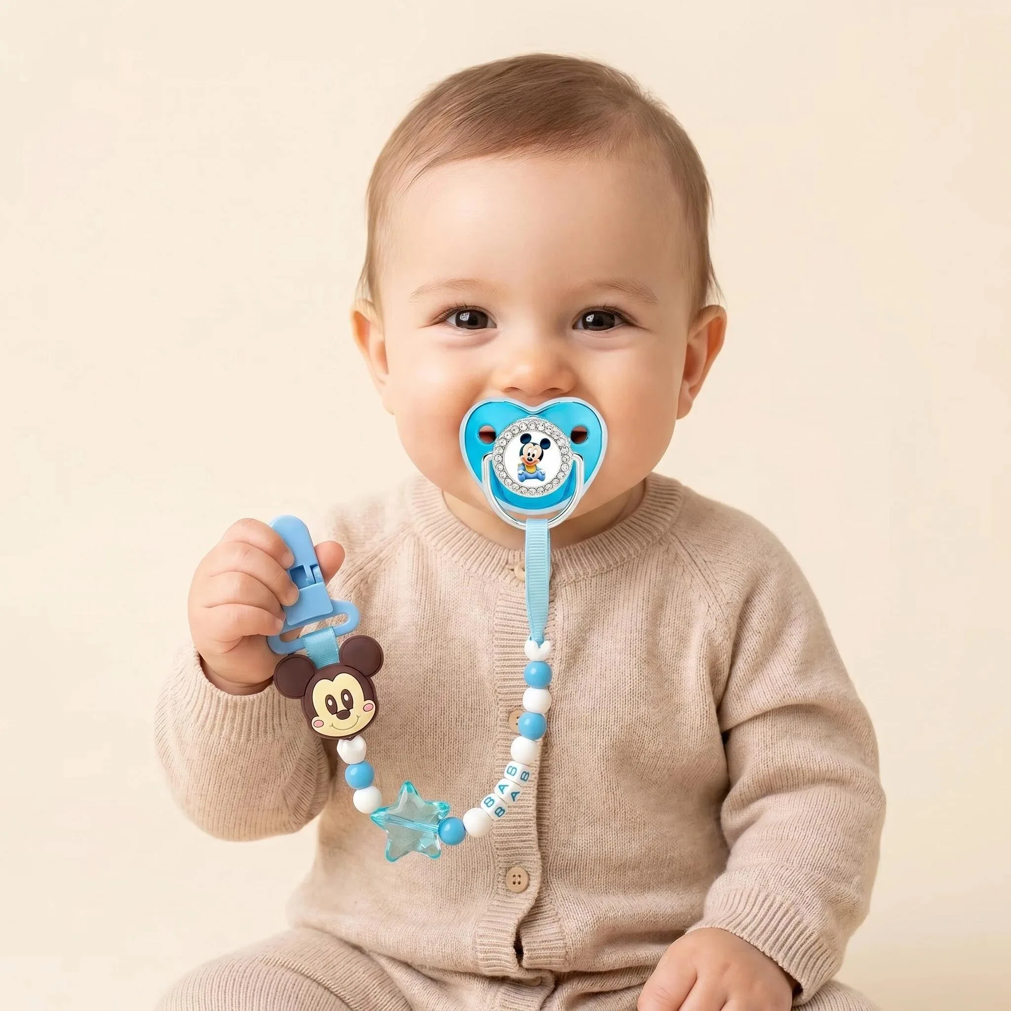 0-18M Baby pacifier Holder Red Chewable Nipple Newborn pacifier with Dust Cover Silicone Comforter pacifier Baby Products
0-18M Baby pacifier Holder Red Chewable Nipple Newborn pacifier with Dust Cover Silicone Comforter pacifier Baby Products