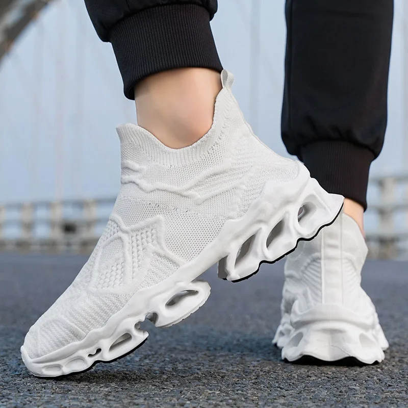 Men Casual Sport Shoes Breathable Knitted Fabric Cushion Hollow Sole Running Shoes Street Style Sneakers Slip-on Gym Sock Shoes
Men Casual Sport Shoes Breathable Knitted Fabric Cushion Hollow Sole Running Shoes Street Style Sneakers Slip-on Gym Sock Shoes