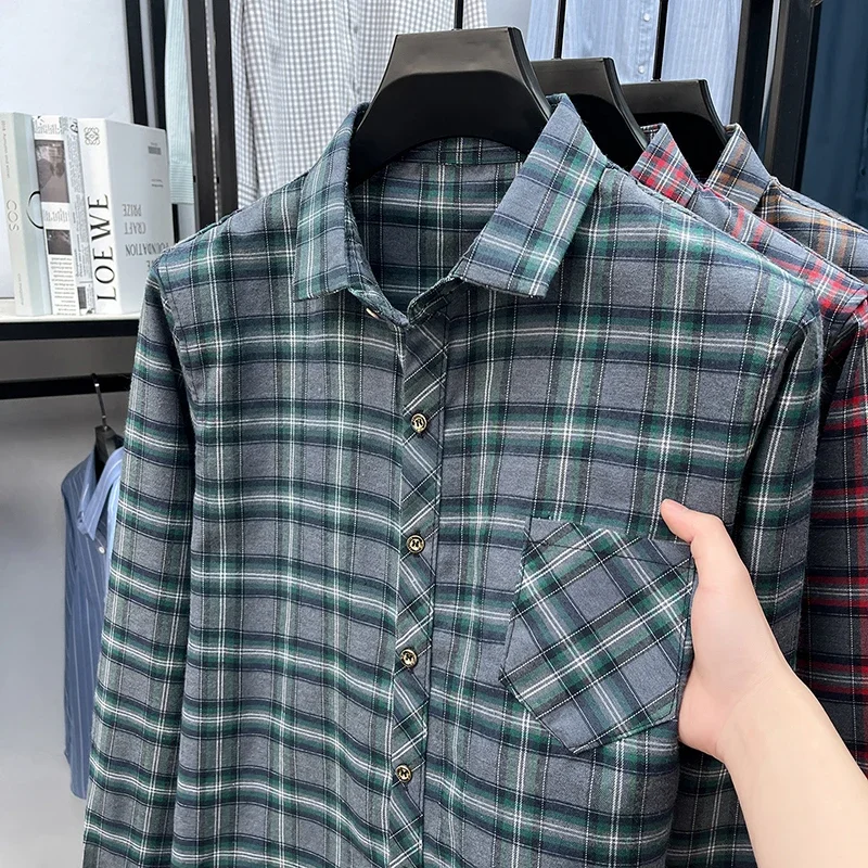 Mens Plaid Pattern Long Sleeve Shirts Casual Tops Breathable Moisture Wicking with Chest Pocket for Men
Mens Plaid Pattern Long Sleeve Shirts Casual Tops Breathable Moisture Wicking with Chest Pocket for Men