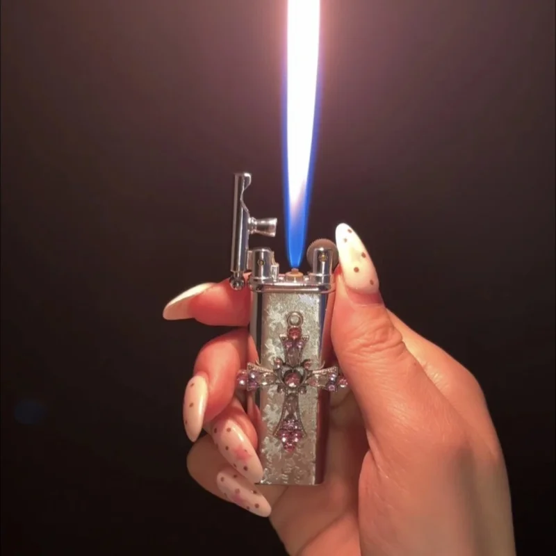 Metal Handmade Retro Inflatable Lighter Grinding Wheel Open Flame Outdoor Portable Personalized Lighter High-end Smoking Gift
Metal Handmade Retro Inflatable Lighter Grinding Wheel Open Flame Outdoor Portable Personalized Lighter High-end Smoking Gift