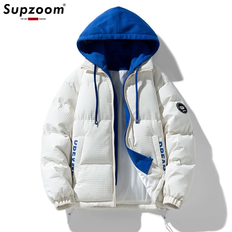 Новое поступление, Модный повседневный мужской зимний модный костюм Supzoom из двух частей с капюшоном, парные куртки и пальто с хлопковой подкладкой
Новое поступление, Модный повседневный мужской зимний модный костюм Supzoom из двух частей с капюшоном, парные куртки и пальто с хлопковой подкладкой