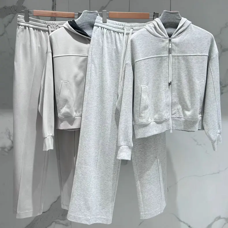 New Simple Style Solid Color Sweatshirt Set Combed Cotton Casual Jacket with Sweatpants for Women
New Simple Style Solid Color Sweatshirt Set Combed Cotton Casual Jacket with Sweatpants for Women