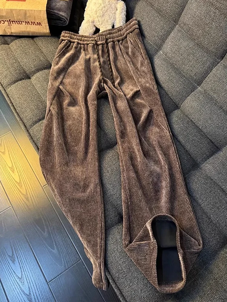 American Sle Thiened Corduroy Casual Pants Men's Autumn Winter Loose Straight Leg Pants Comfortable Soft Pure Color
American Sle Thiened Corduroy Casual Pants Men's Autumn Winter Loose Straight Leg Pants Comfortable Soft Pure Color