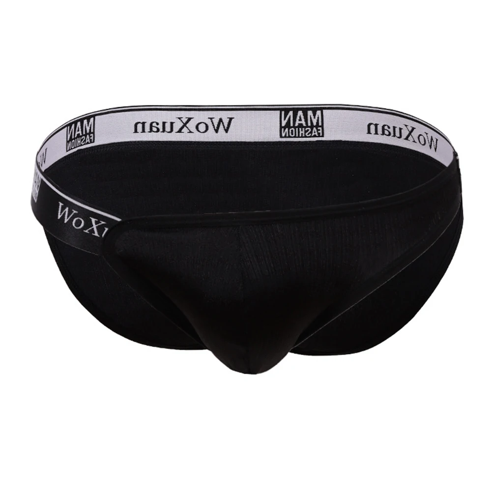 Мужские дышащие трусы из сетчатой ткани с поддержкой сумки. Трусы из эластичной ткани обеспечивают комфорт и гибкость для ежедневных мероприятий. 
Мужские дышащие трусы из сетчатой ткани с поддержкой сумки. Трусы из эластичной ткани обеспечивают комфорт и гибкость для ежедневных мероприятий.