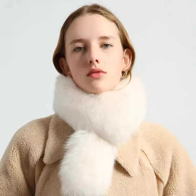 Women Scarf Solid Wrap Double Sided Plush Snood Multi Way Leather Strap Fur Collar Thick Casual Office Lady 2025 Autumn Winter
Women Scarf Solid Wrap Double Sided Plush Snood Multi Way Leather Strap Fur Collar Thick Casual Office Lady 2025 Autumn Winter