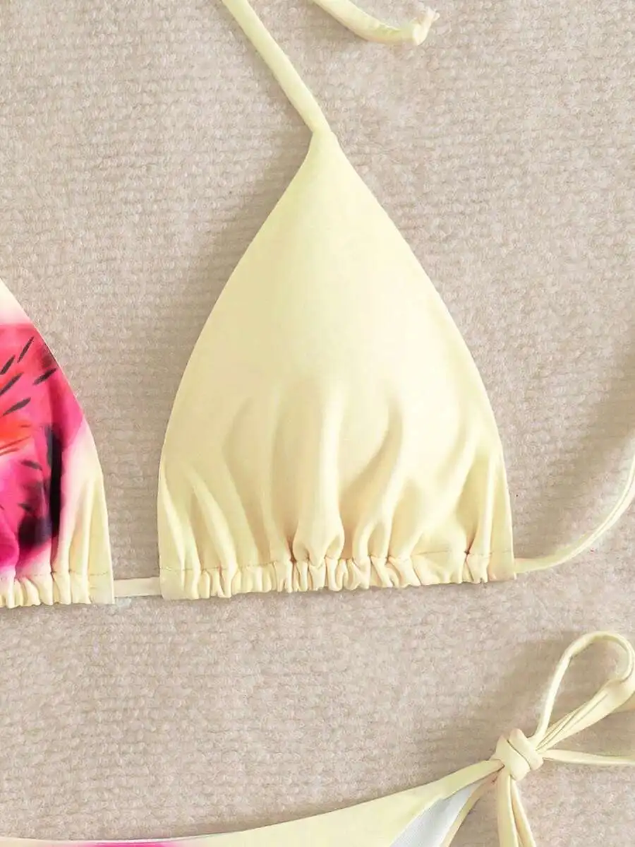 Women Floral Print Tie-Front Triangle Bikini Set Stretch Breathable Swimwear
Women Floral Print Tie-Front Triangle Bikini Set Stretch Breathable Swimwear
