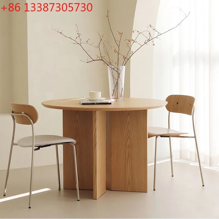 Solid wood round dining table household small apartment living room dining table Japanese simple eating table
Solid wood round dining table household small apartment living room dining table Japanese simple eating table
