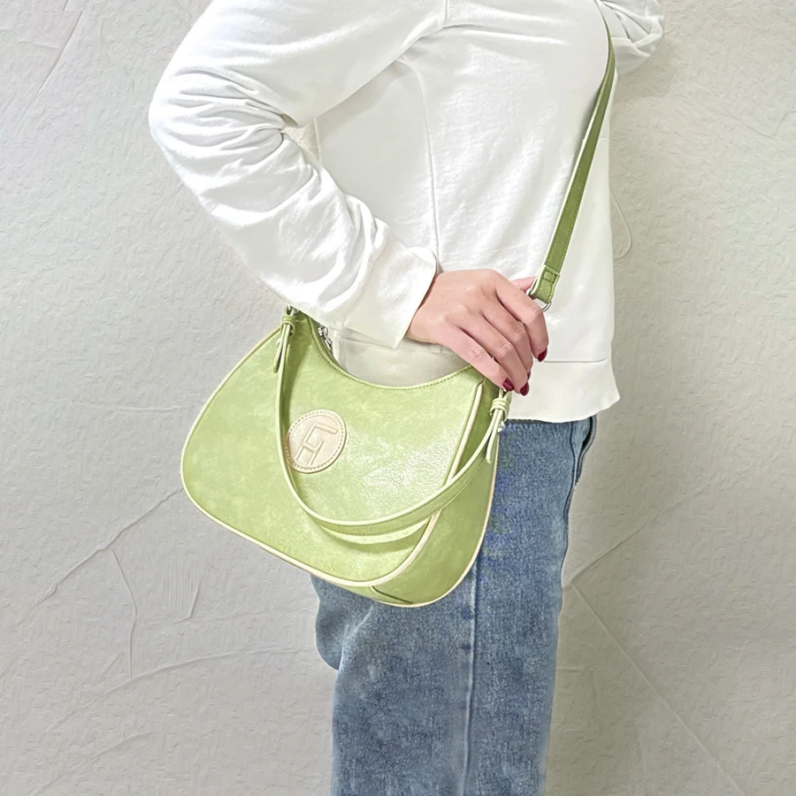 Fashion Women's Shoulder Bag Four Seasons Casual Retro Crossbody Bag Suitable for Dating Shopping Gifts
Fashion Women's Shoulder Bag Four Seasons Casual Retro Crossbody Bag Suitable for Dating Shopping Gifts