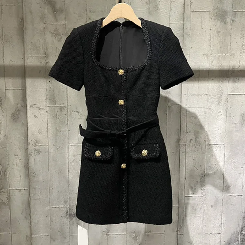 2023 Classic Trendy Black Woolen Square Neck Gold Buckle Slim Bodycon Mini Dress Vestidos Para Mujer Robe Femme
2023 Classic Trendy Black Woolen Square Neck Gold Buckle Slim Bodycon Mini Dress Vestidos Para Mujer Robe Femme