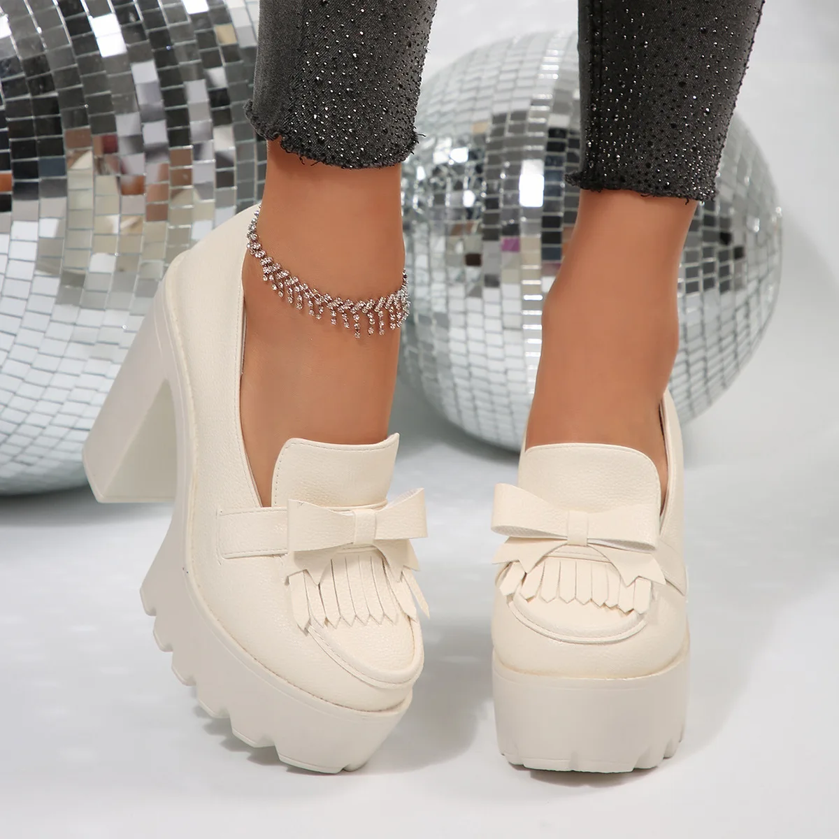2025 High Heels Versatile Thick Sole Waterproof Platform Fashionable Spring Autumn
2025 High Heels Versatile Thick Sole Waterproof Platform Fashionable Spring Autumn