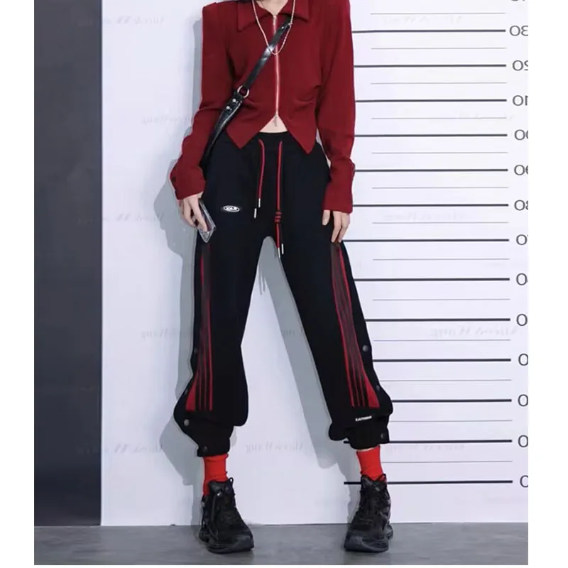 Chic Striped Spliced High Waist Sweatpants Women's Korean Casual Elastic Drawstring Jogger Trousers Harajuku Baggy Sports Pants
Chic Striped Spliced High Waist Sweatpants Women's Korean Casual Elastic Drawstring Jogger Trousers Harajuku Baggy Sports Pants