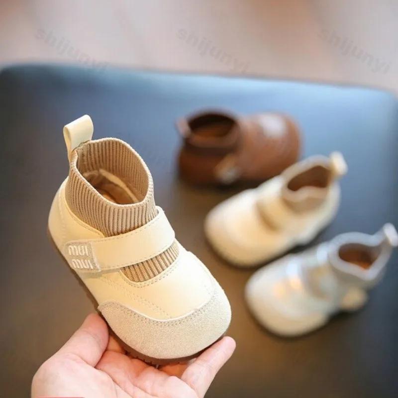 Baby Ankle Boots 2025 Autumn Winter Comfortable Anti Slip Girl Princess Shoes Children Flat Soft Soled Knitted Toddler Boots
Baby Ankle Boots 2025 Autumn Winter Comfortable Anti Slip Girl Princess Shoes Children Flat Soft Soled Knitted Toddler Boots