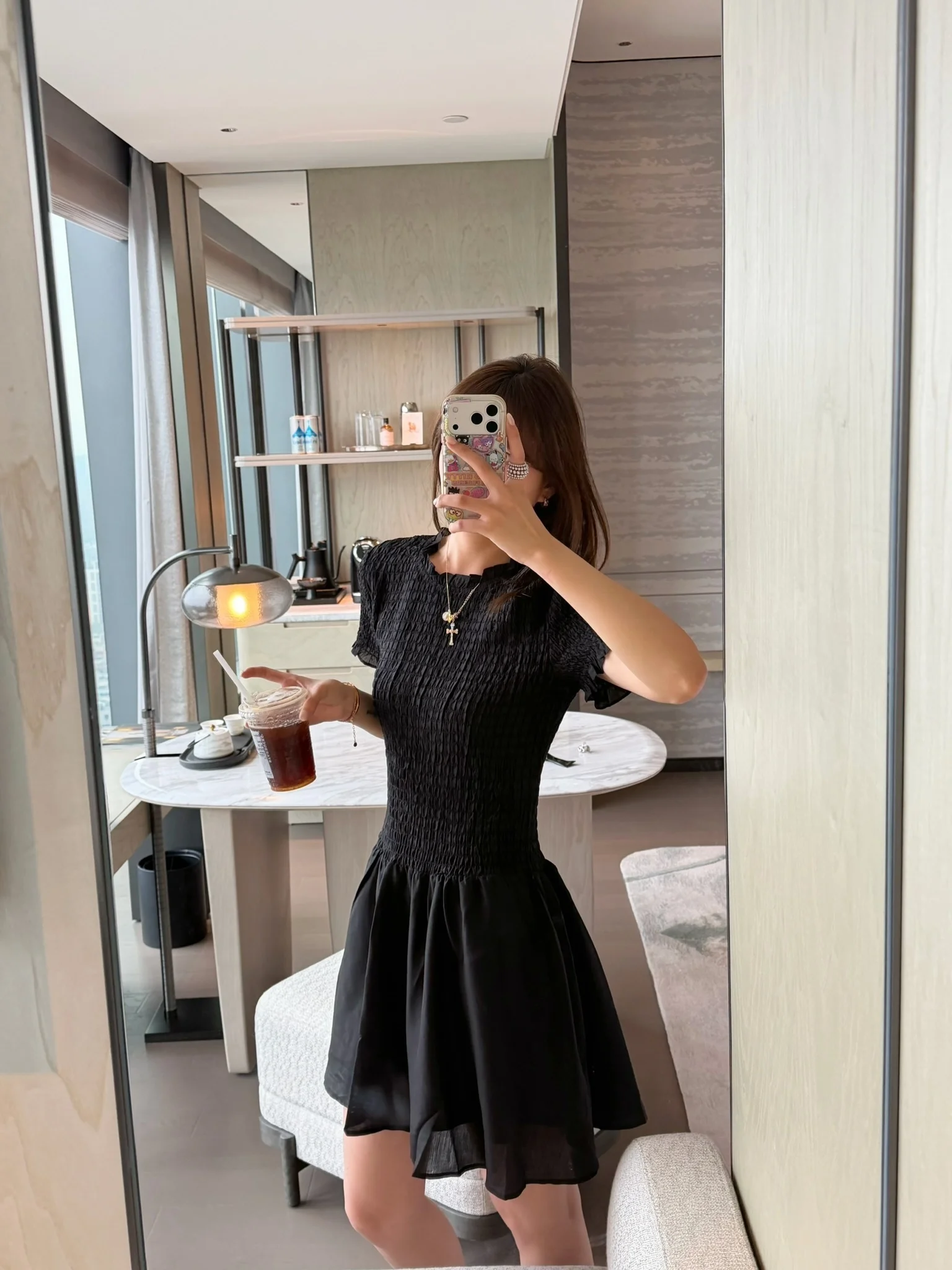 Elegant Waist-Cinching Folded Design Dress Women's F266088 Commute Korean Style A-Line Skirt Short Sleeve round Neck City Walk
Elegant Waist-Cinching Folded Design Dress Women's F266088 Commute Korean Style A-Line Skirt Short Sleeve round Neck City Walk