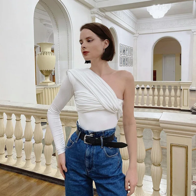 Summer Sexy Pleated Jumpsuit One Shoulder Backless Bodysuits Women Long Sleeve Top High Waist Bodysuit Club Party Skinny Tee
Summer Sexy Pleated Jumpsuit One Shoulder Backless Bodysuits Women Long Sleeve Top High Waist Bodysuit Club Party Skinny Tee
