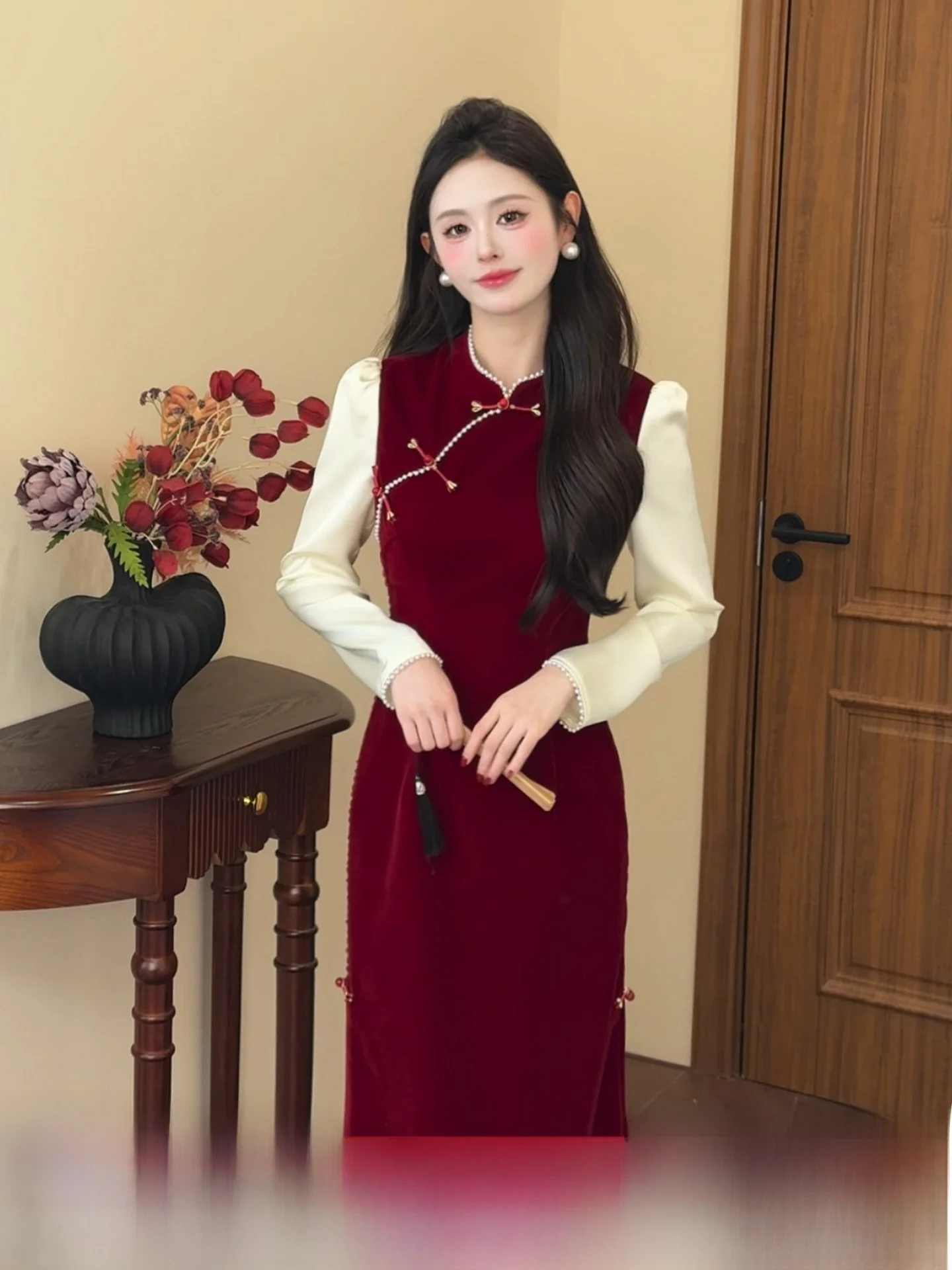 New Chinese Style Velvet Color Block Spring Light Ceremony Dress Qiqi Very Mango XiangFeng High Waist Long Sleeve
New Chinese Style Velvet Color Block Spring Light Ceremony Dress Qiqi Very Mango XiangFeng High Waist Long Sleeve