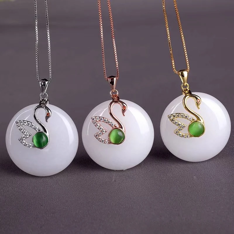Trend Light Luxury Natural White Jade Safety Buckle Pendant Inlaid with Women's Swan Jade Pendant Necklace 
Trend Light Luxury Natural White Jade Safety Buckle Pendant Inlaid with Women's Swan Jade Pendant Necklace