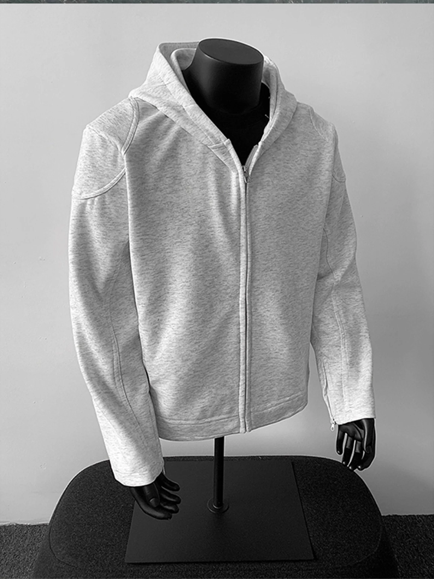 Men's ort Svel Jaet Deconstructed Patchwork Hoodie oulder Pad American Retro Sle Windproof Casual Wear
Men's ort Svel Jaet Deconstructed Patchwork Hoodie oulder Pad American Retro Sle Windproof Casual Wear