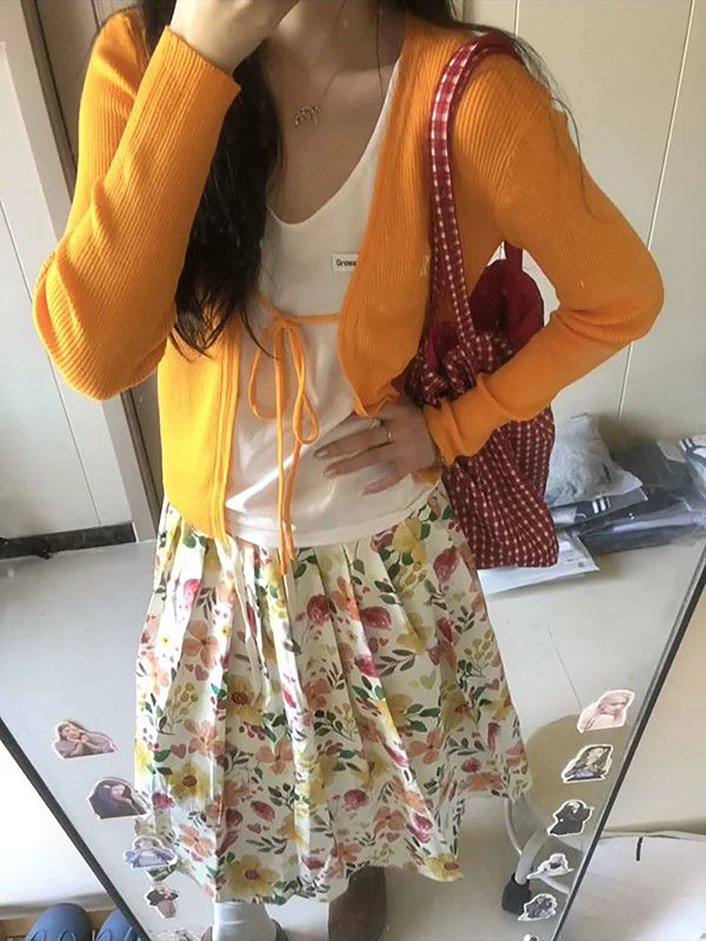 Spring Gentle Orange Knitted Cardigan High Waist Floral Long Skirt Two-Piece Set Slimming Effect Casual Wear for Teens
Spring Gentle Orange Knitted Cardigan High Waist Floral Long Skirt Two-Piece Set Slimming Effect Casual Wear for Teens